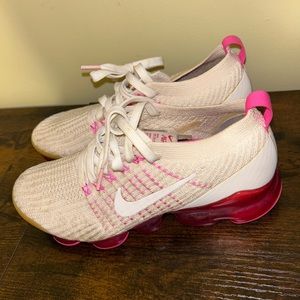 Women’s Nike VaporMax